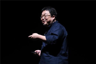 羅永浩直播公司被28倍收購(gòu)-羅永浩欠錢(qián)要還光了？